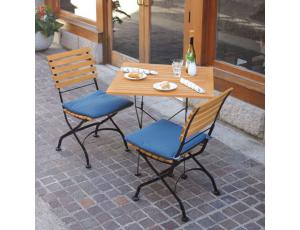 Redford table and chairs